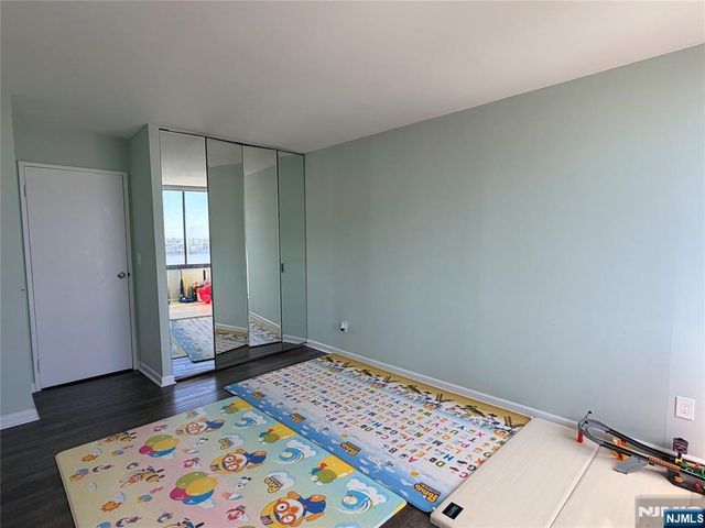 200 Winston Drive 1014, Cliffside Park, NJ 07010