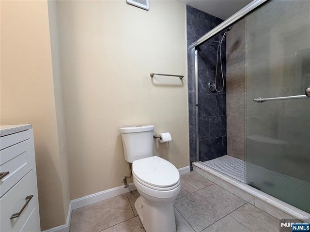 200 Winston Drive 1014, Cliffside Park, NJ 07010