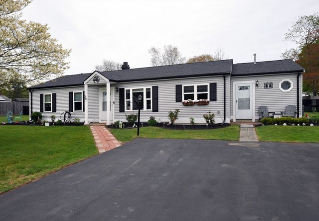 20 Jackson Rd, Hanover, MA 02339