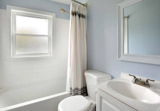 20 Jackson Rd, Hanover, MA 02339
