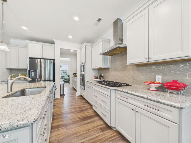 1096 Capulet Drive, Burlington, NC 27215