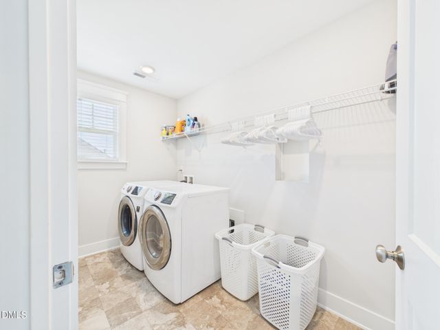 1096 Capulet Drive, Burlington, NC 27215