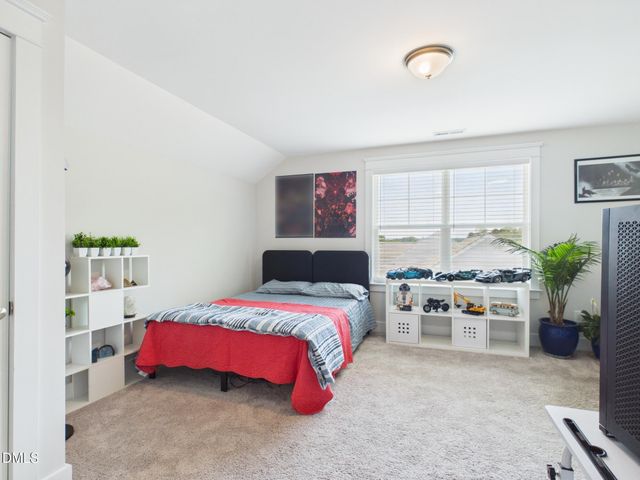 1096 Capulet Drive, Burlington, NC 27215