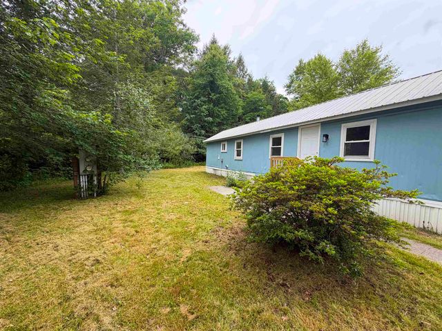 22 Valley Road, Brattleboro, VT 05301