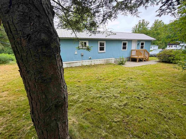 22 Valley Road, Brattleboro, VT 05301