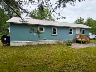 22 Valley Road, Brattleboro, VT 05301