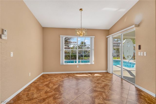 2202 SW 39th ST, Cape Coral, FL 33914