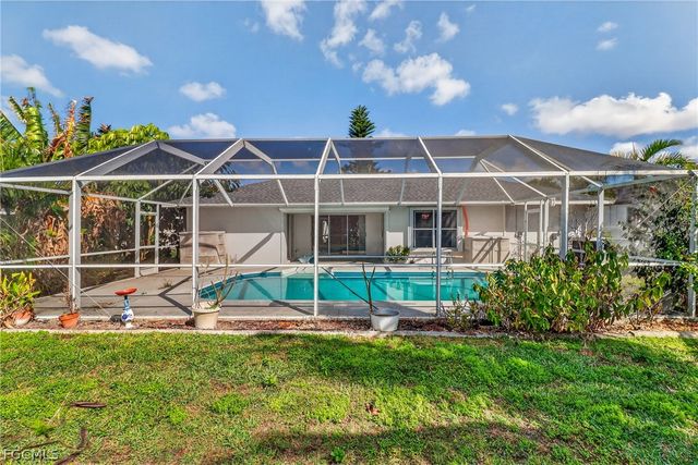 2202 SW 39th ST, Cape Coral, FL 33914