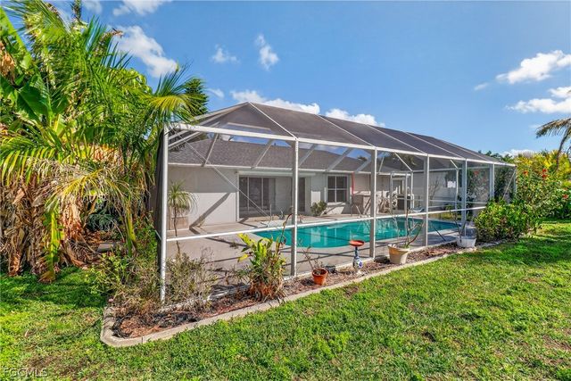 2202 SW 39th ST, Cape Coral, FL 33914