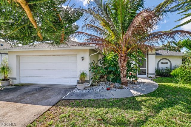 2202 SW 39th ST, Cape Coral, FL 33914
