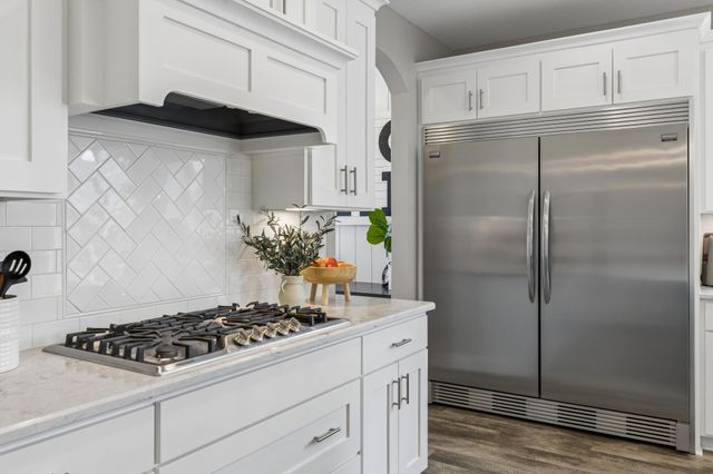 5288 Porchlight View, Woodbury, MN 55129