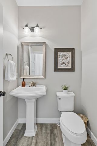 5288 Porchlight View, Woodbury, MN 55129