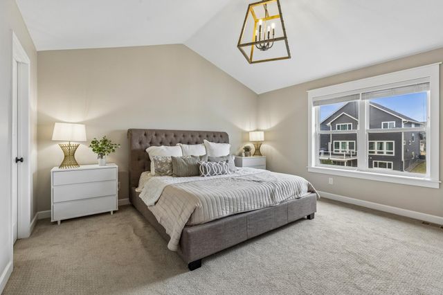 5288 Porchlight View, Woodbury, MN 55129