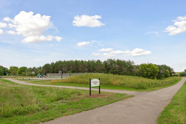 5288 Porchlight View, Woodbury, MN 55129