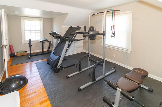 913 Harmony Way, Evansville, IN 47720