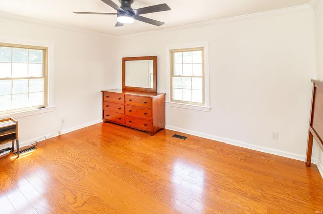 913 Harmony Way, Evansville, IN 47720