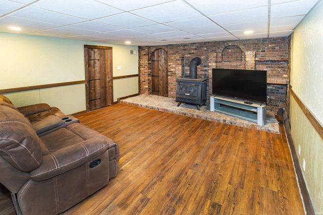 913 Harmony Way, Evansville, IN 47720