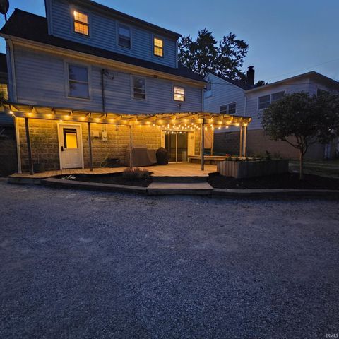 913 Harmony Way, Evansville, IN 47720