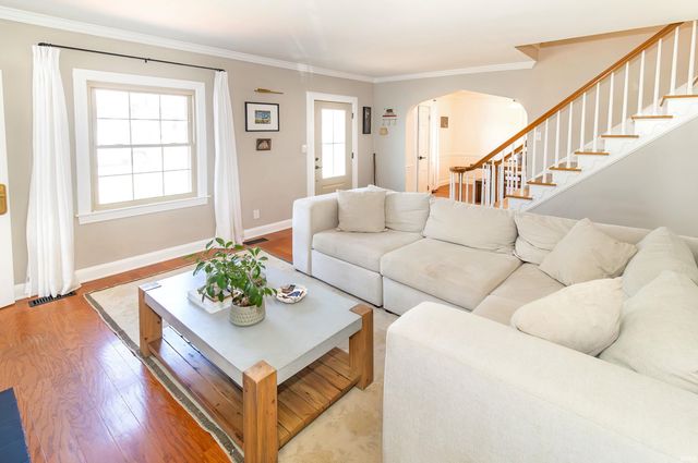 913 Harmony Way, Evansville, IN 47720