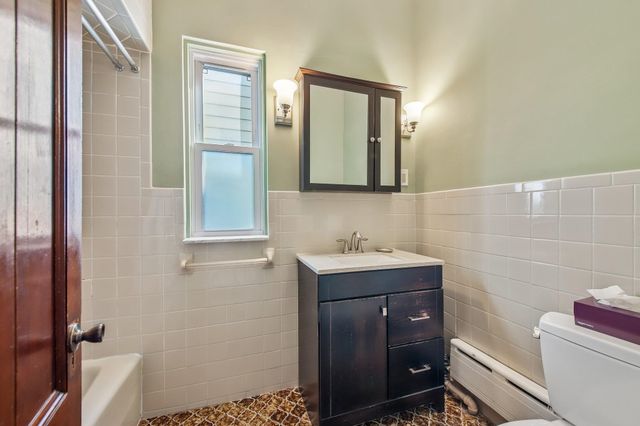 95 BOORAEM AVE, Jc, Heights, NJ 07306