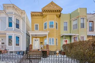 95 BOORAEM AVE, Jc, Heights, NJ 07306