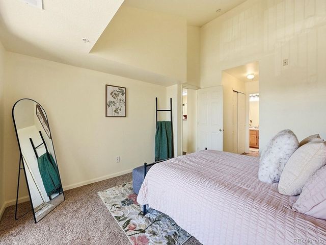 5667 S Urban St 304, Littleton, CO 80127