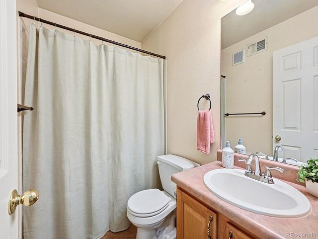 5667 S Urban St 304, Littleton, CO 80127