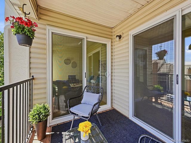 5667 S Urban St 304, Littleton, CO 80127