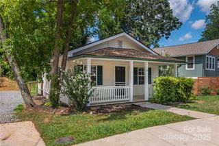 155 Onteora Boulevard, Asheville, NC 28803