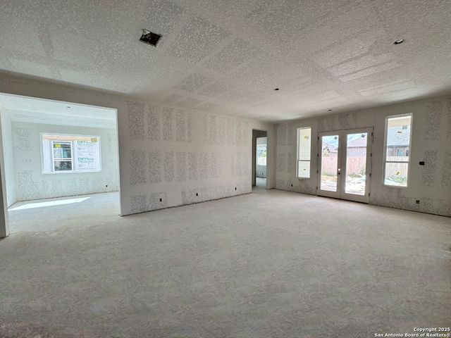 151 Annette Drive, Castroville, TX 78253