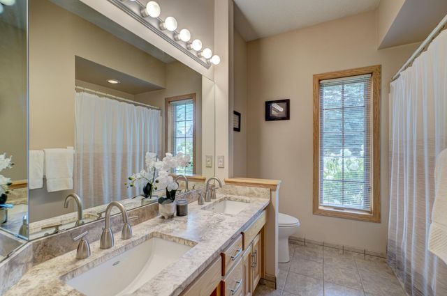 5619 Cottonwood Court, Shoreview, MN 55126