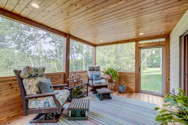 5619 Cottonwood Court, Shoreview, MN 55126
