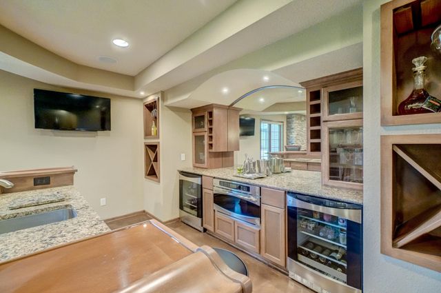 5619 Cottonwood Court, Shoreview, MN 55126