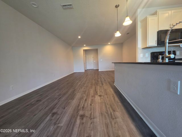 7026 BUTTERFLY Court, Jacksonville, FL 32258