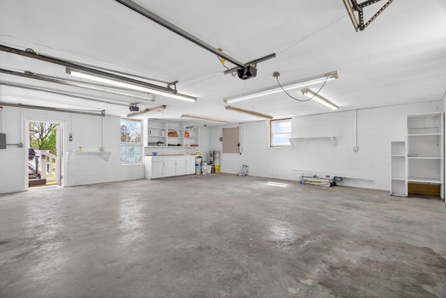 1848 Cardinal Dr, Pleasant View, TN 37146