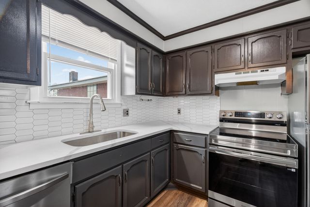 1848 Cardinal Dr, Pleasant View, TN 37146