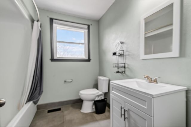 1848 Cardinal Dr, Pleasant View, TN 37146