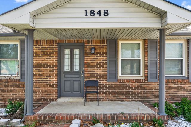 1848 Cardinal Dr, Pleasant View, TN 37146