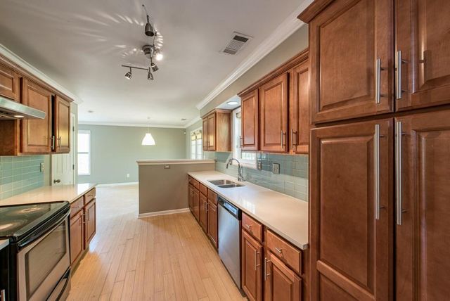 2696 Silver Hill Terrace SE, Atlanta, GA 30316