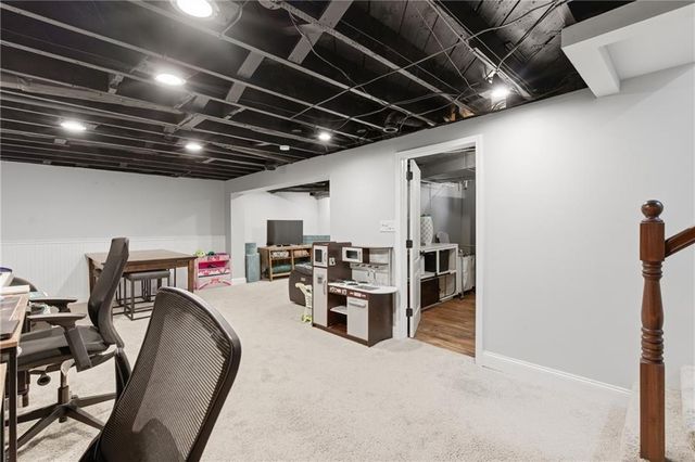 5710 W 100th Terrace, Overland Park, KS 66207