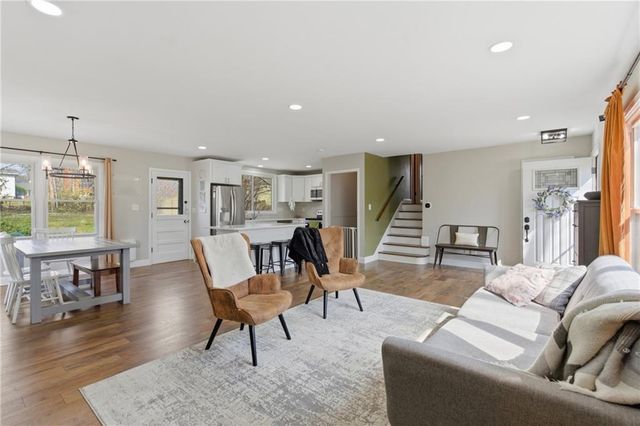 5710 W 100th Terrace, Overland Park, KS 66207