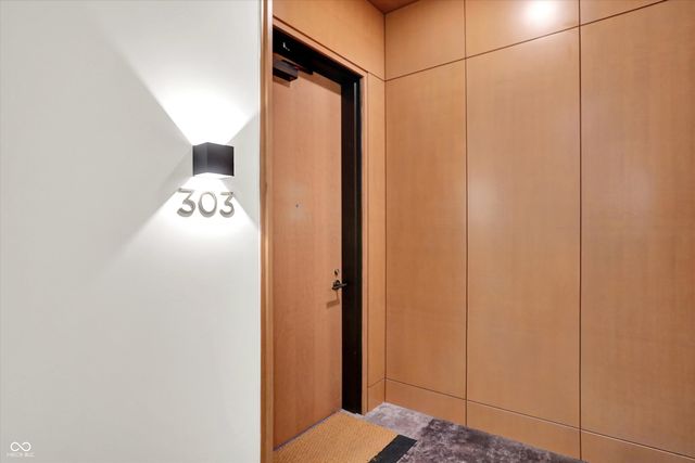 877 N East Street 303, Indianapolis, IN 46202