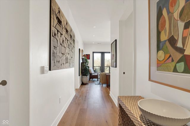 877 N East Street 303, Indianapolis, IN 46202