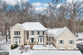 34 BRIANS CR, West Windsor, NJ 08550