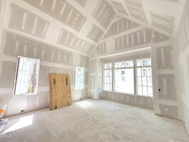 6477 Sanctuary Falls Drive, Raleigh, NC 27614