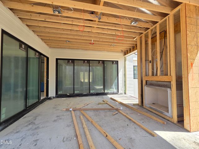 6477 Sanctuary Falls Drive, Raleigh, NC 27614