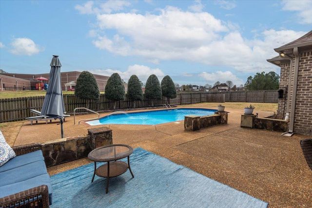 1196 TUSCUMBIA RD, Collierville, TN 38017