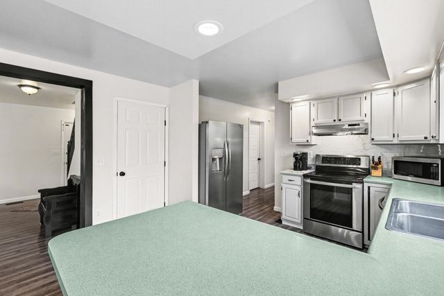10562 S Licking Pike, Alexandria, KY 41001