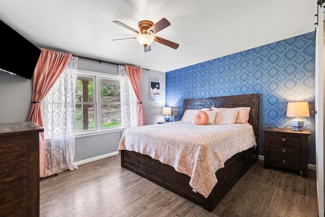 10562 S Licking Pike, Alexandria, KY 41001