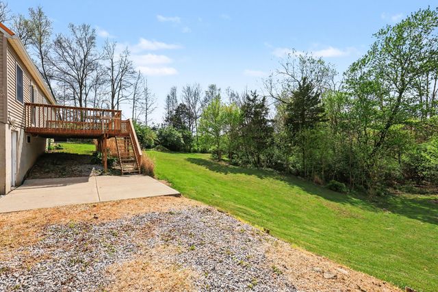10562 S Licking Pike, Alexandria, KY 41001